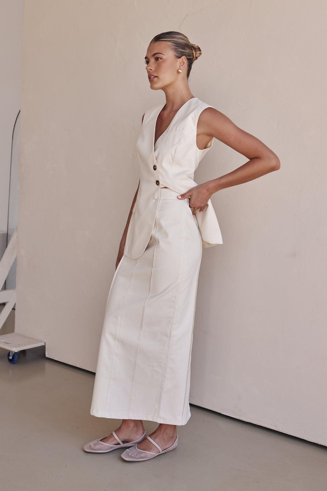 Linen Vest for Women-3